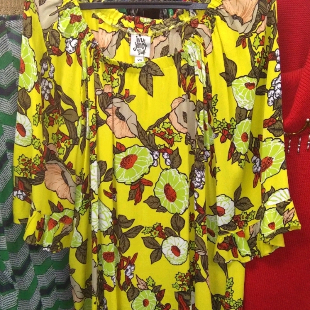 BOUTIQUE:Yellow Floral Blouse